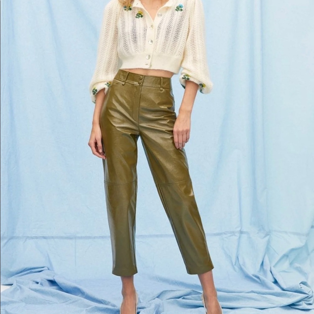 Aritzia Le Fou Wilfred Funk Pants Avocado Green Size 4 - worn once